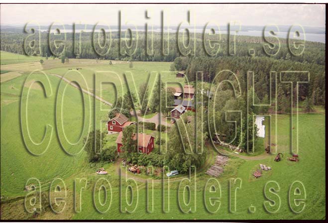 FFF 98-8907, #4. FFF 98-8907_0004 (Uppges vid kontakt med Svenska Aero-Bilder AB)